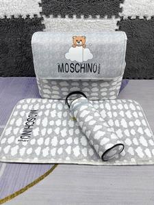 Moschino Handbags 4